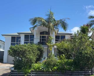 Summer Days - elevated home with ocean views - Mollymook - 6
