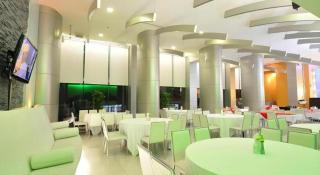 Mayflower Grande Hotel - 4