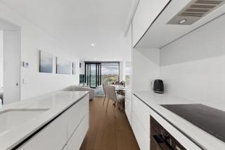 Modern Living in the Heart of Hawthorn East - 1