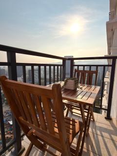 Luxury Cityview Condo with Balcony & FREE Parking - Cebu City - 8