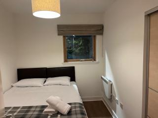 Glasgow Bright Modern Apartment - 5