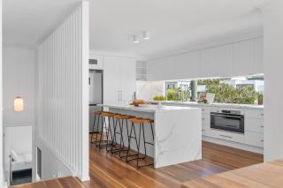 Escape to Hyams Beach by Jervis Bay Rentals - Hyams Beach - 1