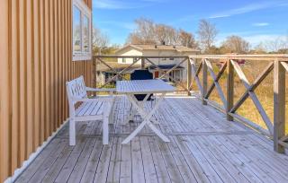 2 Bedroom Awesome Home In Frillesås - 9
