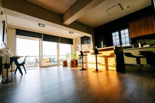 Skyline Oaka Telecom Arena Luxury Apartment - 7
