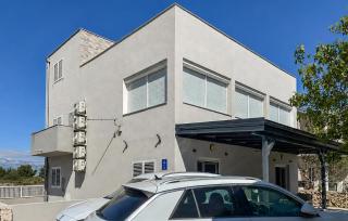 Beautiful Apartment In Vir With Wifi - 5