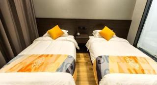 Shell Hotel Shanxi Fenyang Xinhuacun Town Fen Distillery - 2