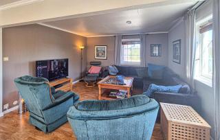 5 Bedroom Gorgeous Home In Austrheim - 4