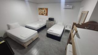 Habitaciones Amobladas en el Pueblo de Barú - 5