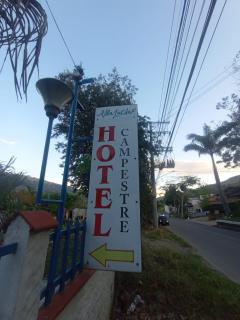 Hotel Campestre Villa Lucila - 0