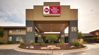 Best Western Plus Dubuque Hotel and Conference Center - 1