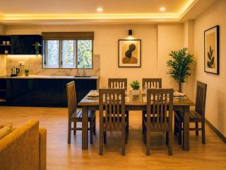 Velora City Hotel - 1
