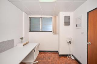 Sukhumvit 23, Asoke, Executive 70sqm Suite, Full Office - 6