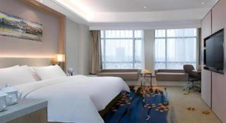 Vienna Hotel Xinfeng West High-Speed Railway Station - 4