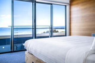 Footprints 1 - Elevated Coastal Luxury with Endless Bay Views - 3