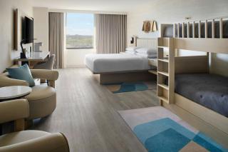 Toronto Airport Marriott Hotel - 6