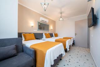 Tonoz Beach Hotel - 8
