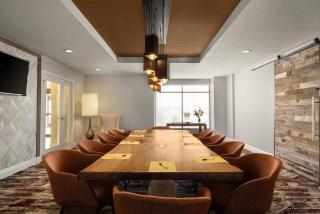 Hilton Garden Inn Phoenix Airport - 1