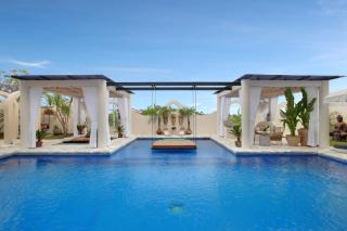 Luxury Homes Abroad & LHL Magazine Featured Villa - 4