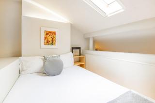 Oporto Loft with Mezzanine - 6
