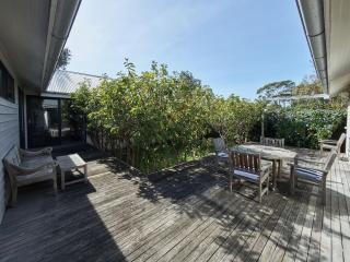 The Garden Escape Slow Living by Beach and Wildlife - 5
