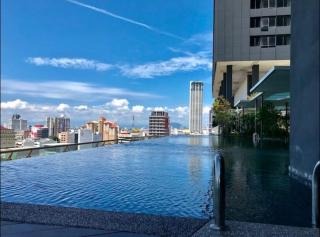 Tropicana 218 Macalister Georgetown 2pax studio suite with Infinity Pool #Near Eateries Convenient Store - 8