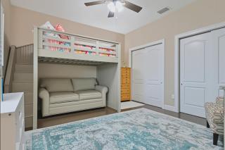 351 Harbor Drive - 1