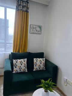 Airport Studio Gym pool fast WIFI Ideal for digital nomads Syokimau - 5