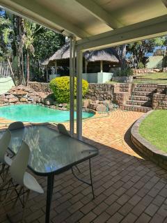 Royaltics place - 9