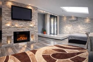 Stone City Apartment in Park Zone - 0