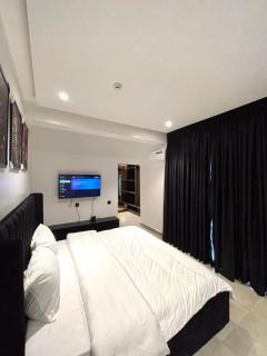 Beautiful 2 bedroom Apartment Lekki - 3