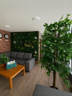 City Hotel - 1