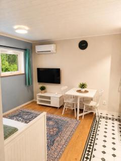 Guesthouse Gävle - close to E4 & nature recreation area - 0