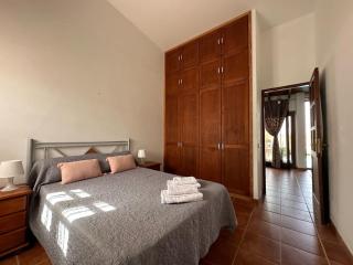Private villa with pool in the mountains - 4