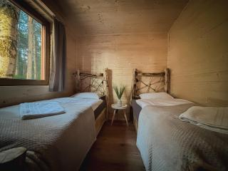 ForRest House Domki na drzewie niedaleko Suntago - 1