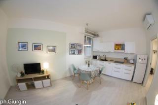 Lake Haven just steps from Lake Como, a charming newly-renovated suite - 5