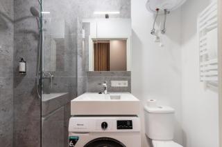Hook Urban Spacious Studio - 5