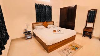 Tamil Megam Villa - 1