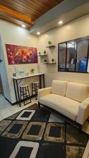 J and J RED Residence - 6