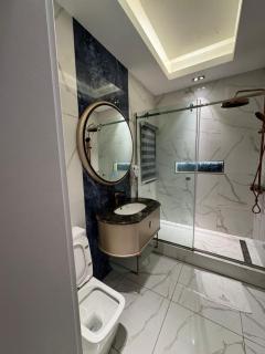 Macdonald Residence - 3
