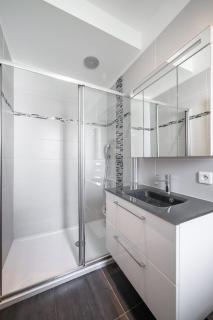 Le Botta, spacieux appartement famillial, centre ville de Menton, jardins Biovès, à 5 minutes de la mer - Menton - 7