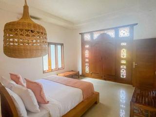 Villa IBU Legian - 2