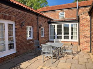 Elmwood Cottage - 2