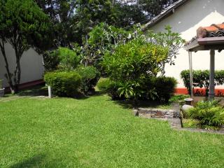 Top of the Hill Guesthouse & Villas - 8