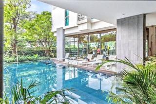 S39- 1 Bedroom Downtown Apt with Balcony and Pool - 7