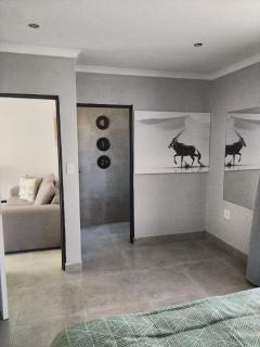 Phumlani Lodge - 2