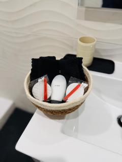 Élégant et cosy 2 pièces entre histoire et champagne - 9