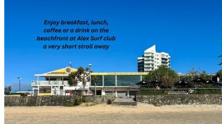 Alex Beach Apartment - 5