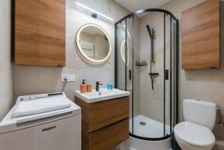 Aleja Waszyngtona Sowinski Apartment by BookingHost - 4