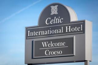 Celtic International Hotel Cardiff Airport - 9
