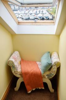 Two bedroom waterfront Apartment - 5